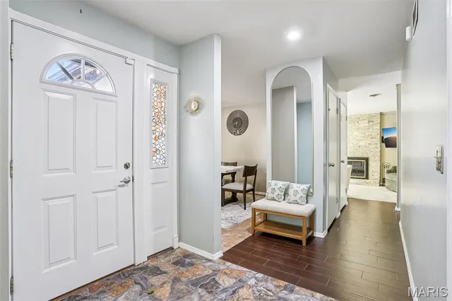 $350,000 | 117 Old Oaks Drive, Ballwin, MO 63011