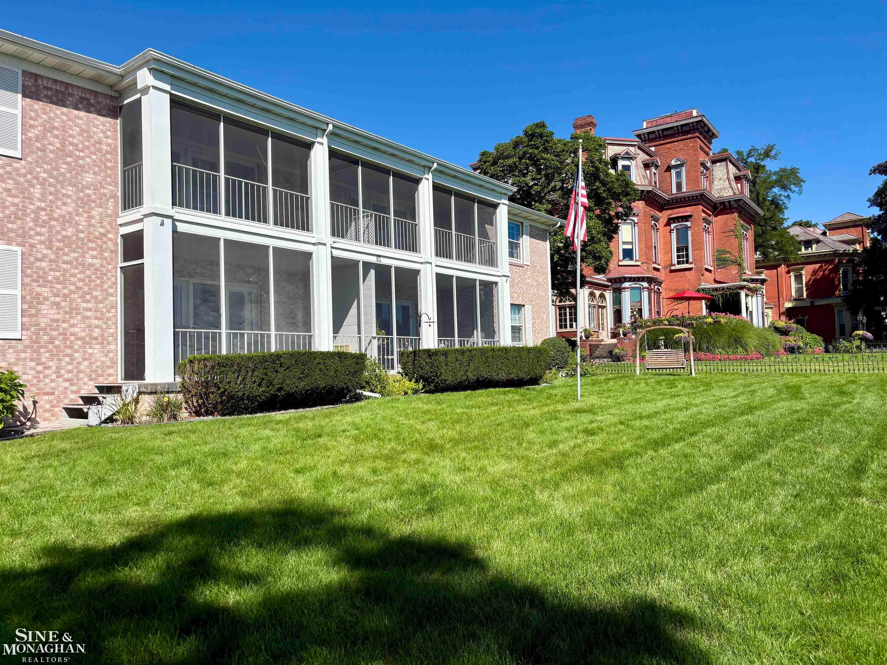 601 North Riverside Avenue, Unit 4 St. Clair, MI 48079 - Photo 30 of 33 Gallery Image 30