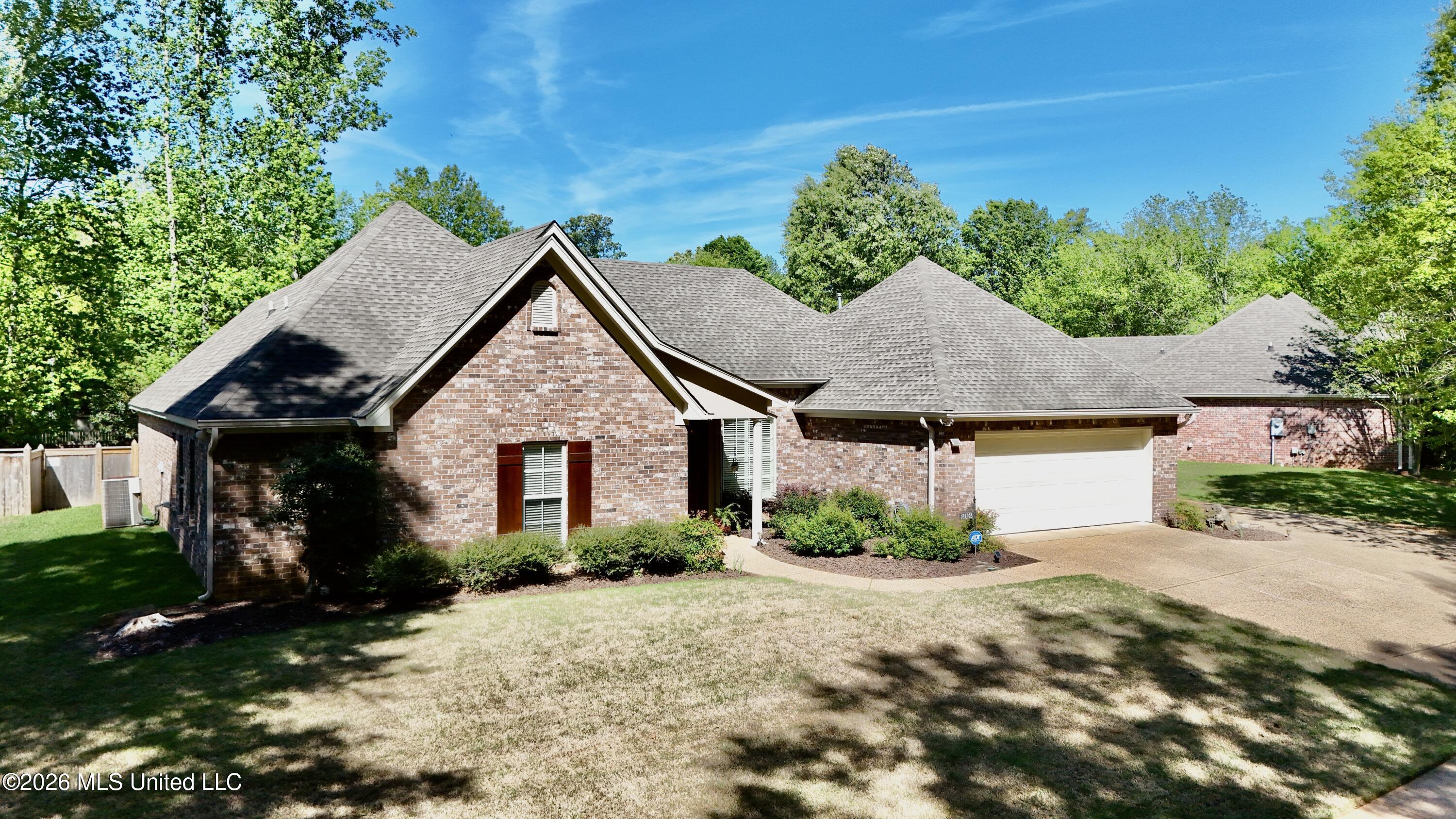 202 Bruenburg Parkway Clinton, MS 39056 - Photo 2 of 65 front
