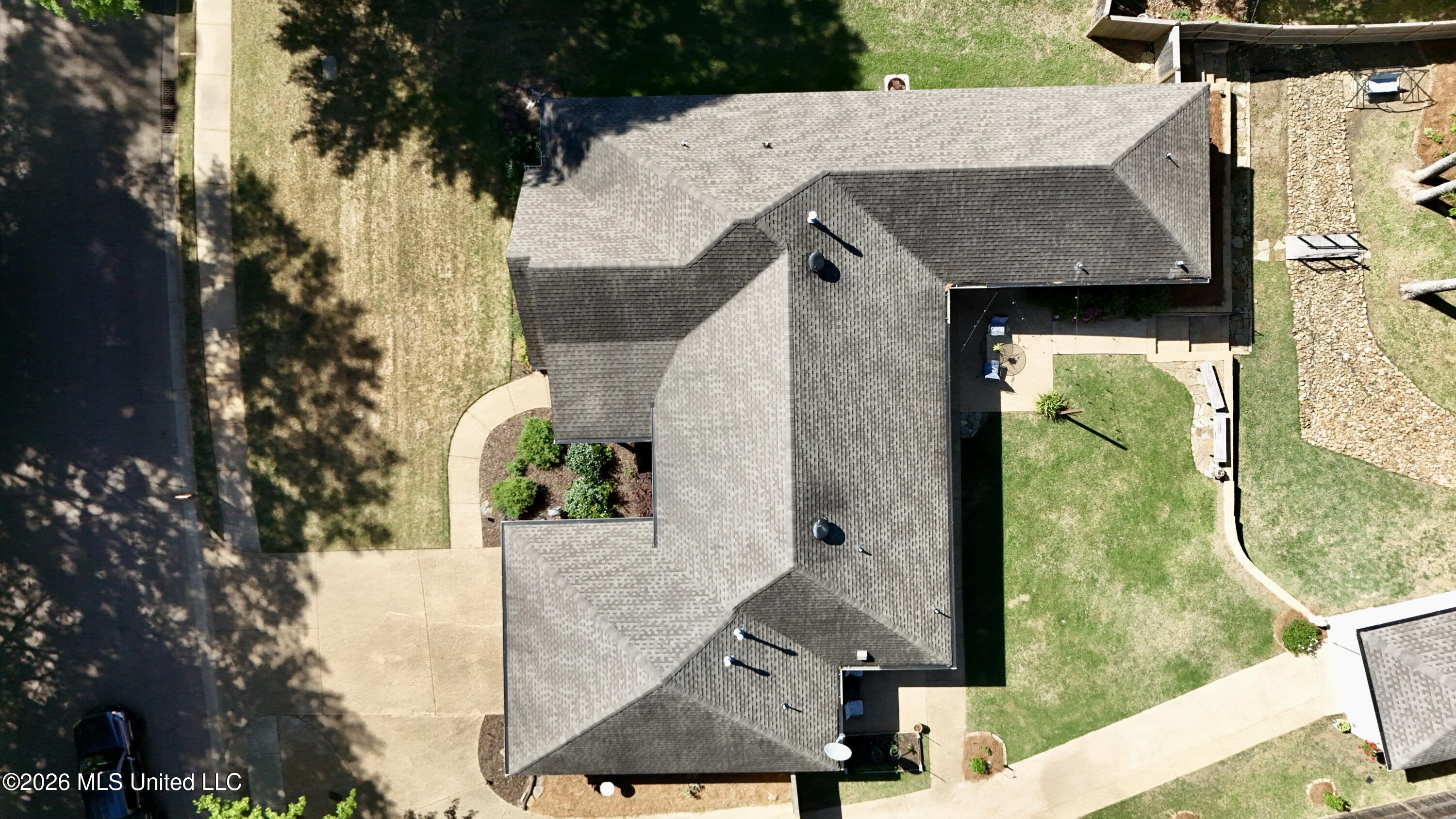 202 Bruenburg Parkway Clinton, MS 39056 - Photo 6 of 65 dji_fly_20260407_104710_0844_17755763187
