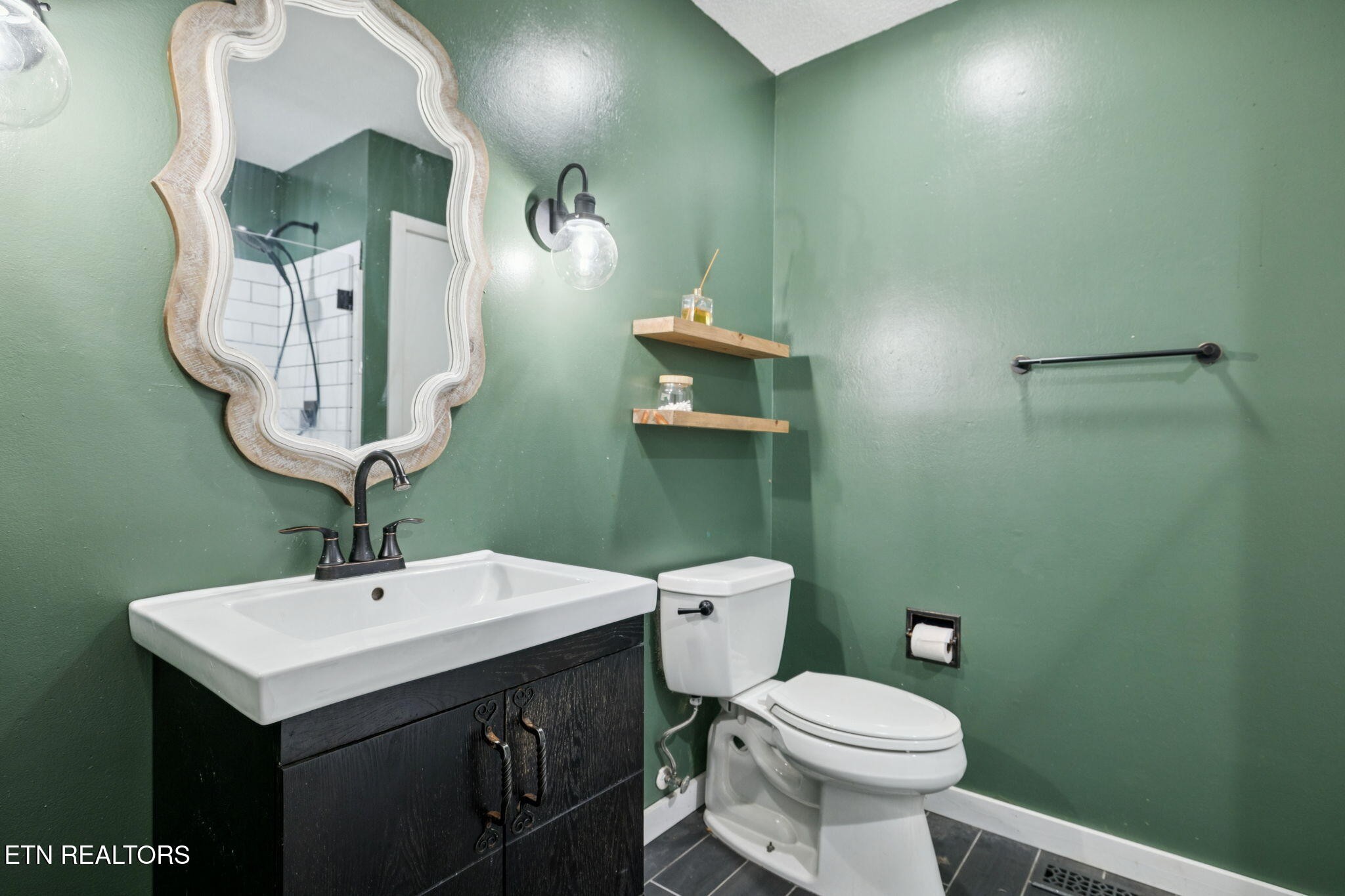 7901 Ewing Road Powell, TN 37849 - Photo 22 of 56 Gallery Image 22