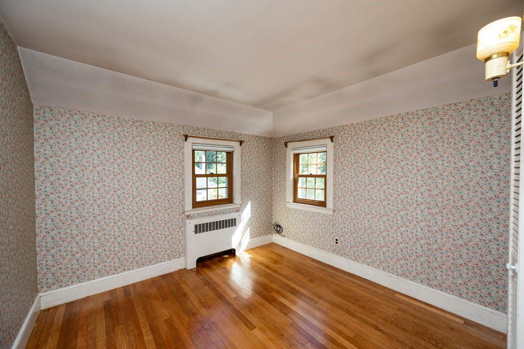 9 Moreland Road Quincy, MA 02169 - Photo 20 of 28 Gallery Image 20