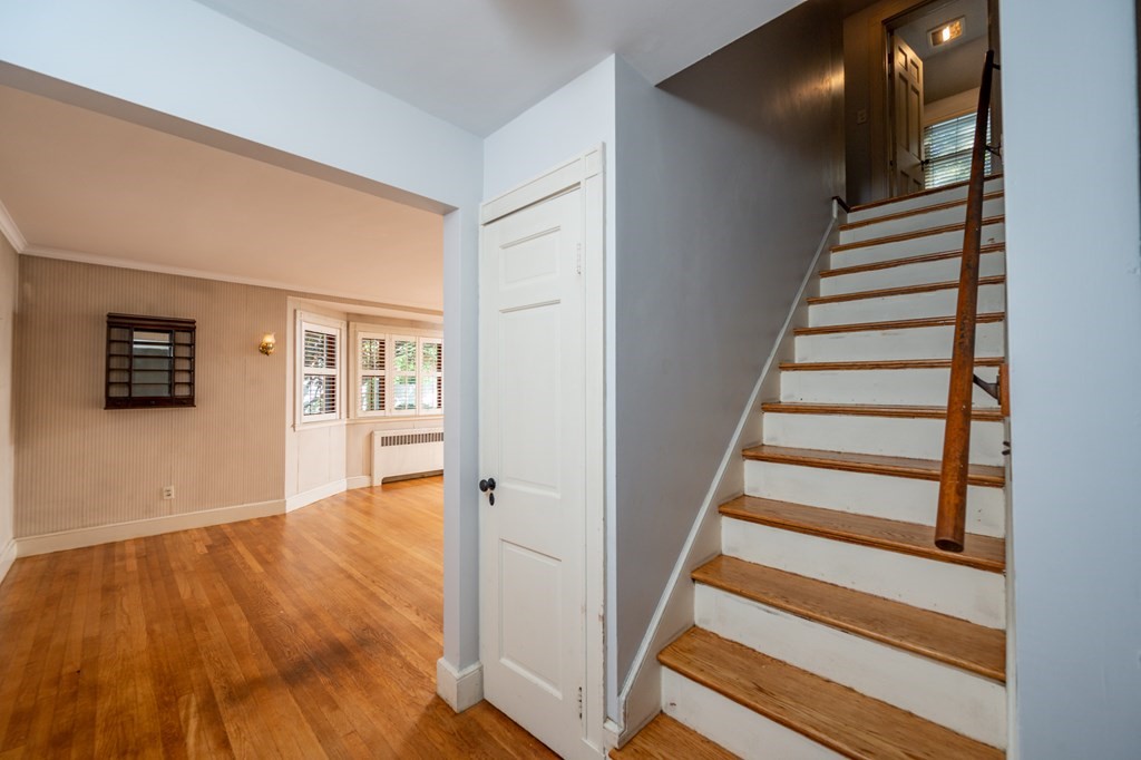 9 Moreland Road Quincy, MA 02169 - Photo 6 of 28 Gallery Image 6