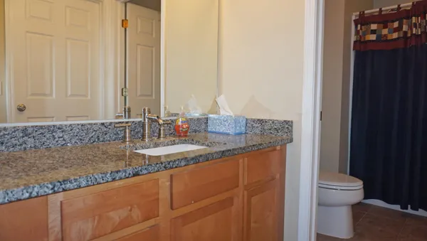 $274,900 | 2633 Ambassador Drive, Ypsilanti, MI 48198