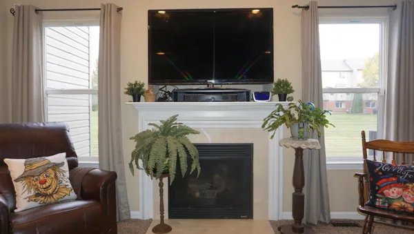 $274,900 | 2633 Ambassador Drive, Ypsilanti, MI 48198