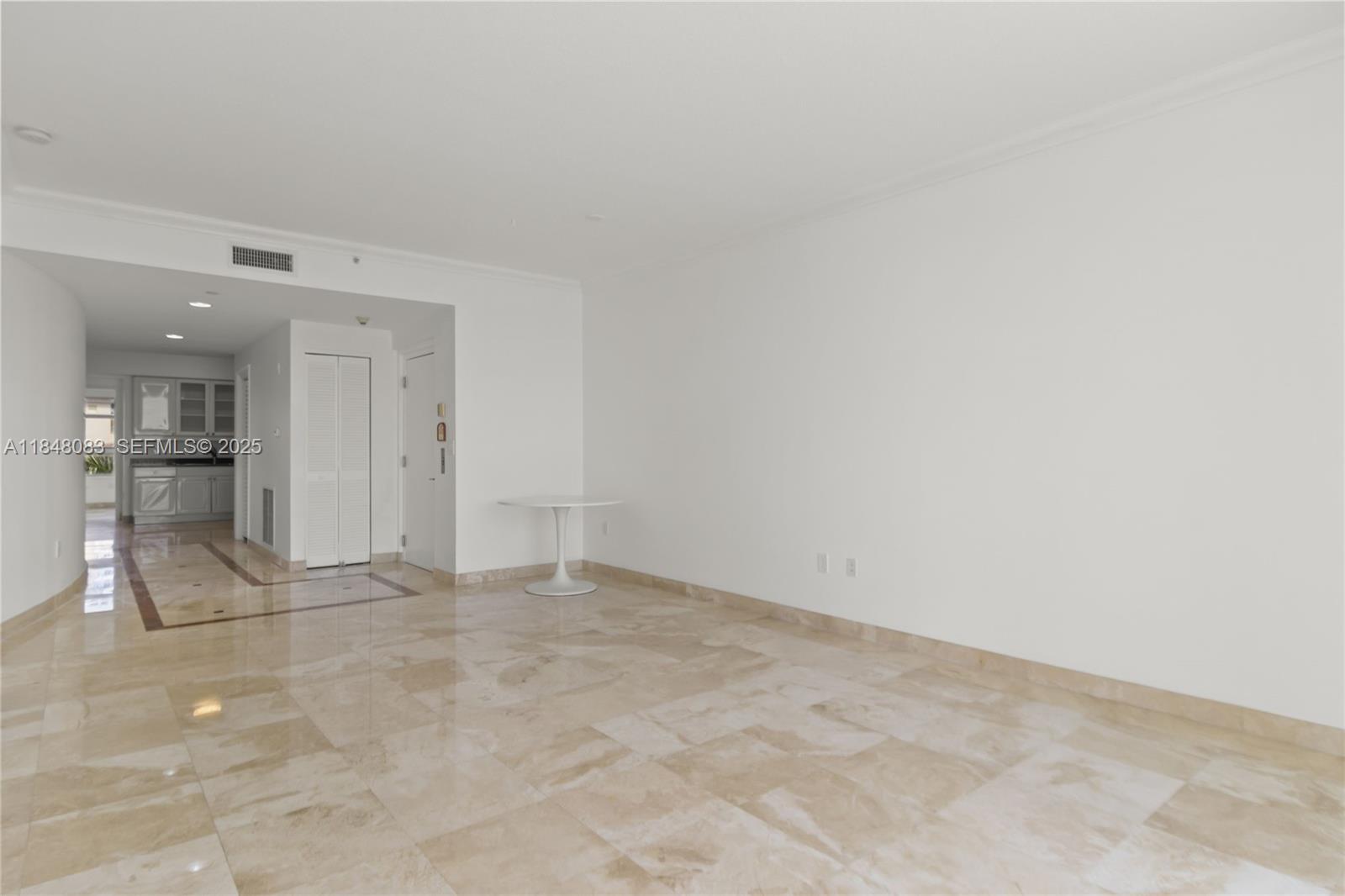 703 Crandon Boulevard, Unit PH3 Key Biscayne, FL 33149 - Photo 20 of 40 a view of an empty room
