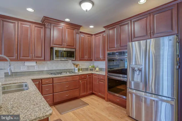 $699,000 | 321 Ellenwood Drive, Middletown, DE 19709