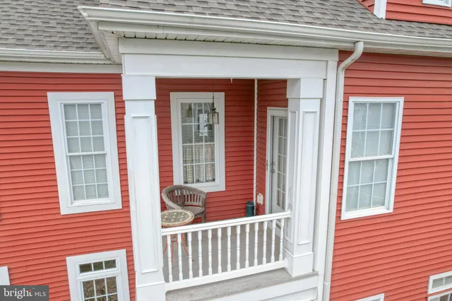 $685,000 | 321 Ellenwood Drive, Middletown, DE 19709