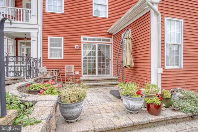 $699,000 | 321 Ellenwood Drive, Middletown, DE 19709