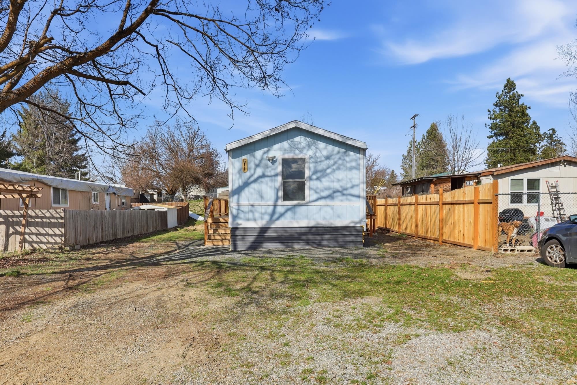 11705 North Wilson Street, Unit TRLR C11 Mead, WA 99021 - Photo 2 of 20