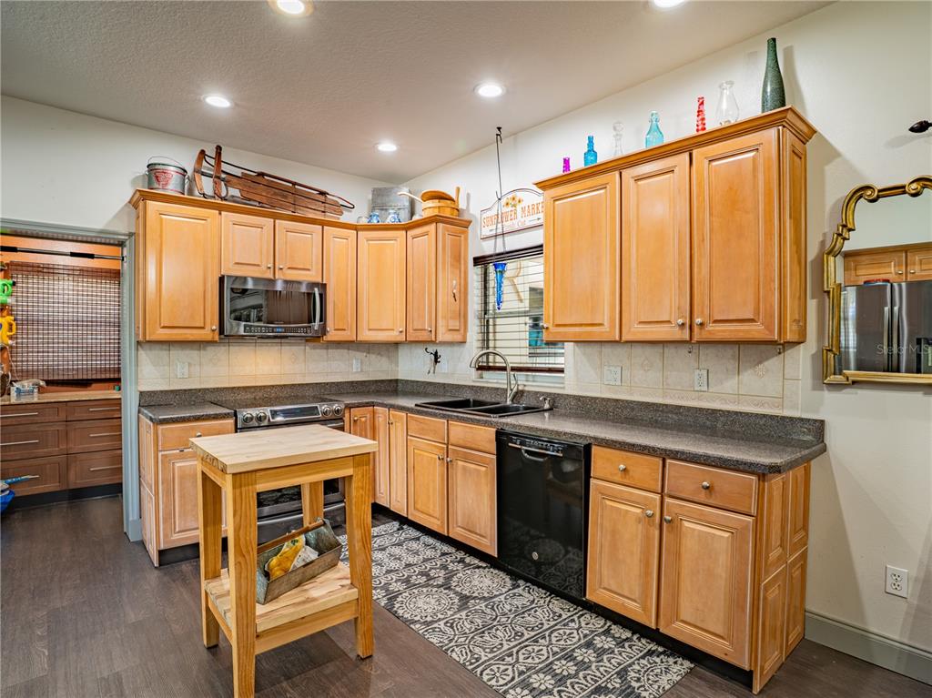 135 West Trade Winds Road Winter Springs, FL 32708 - Photo 12 of 45