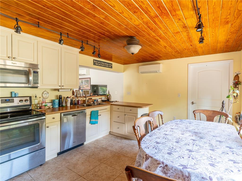 135 West Trade Winds Road Winter Springs, FL 32708 - Photo 30 of 44