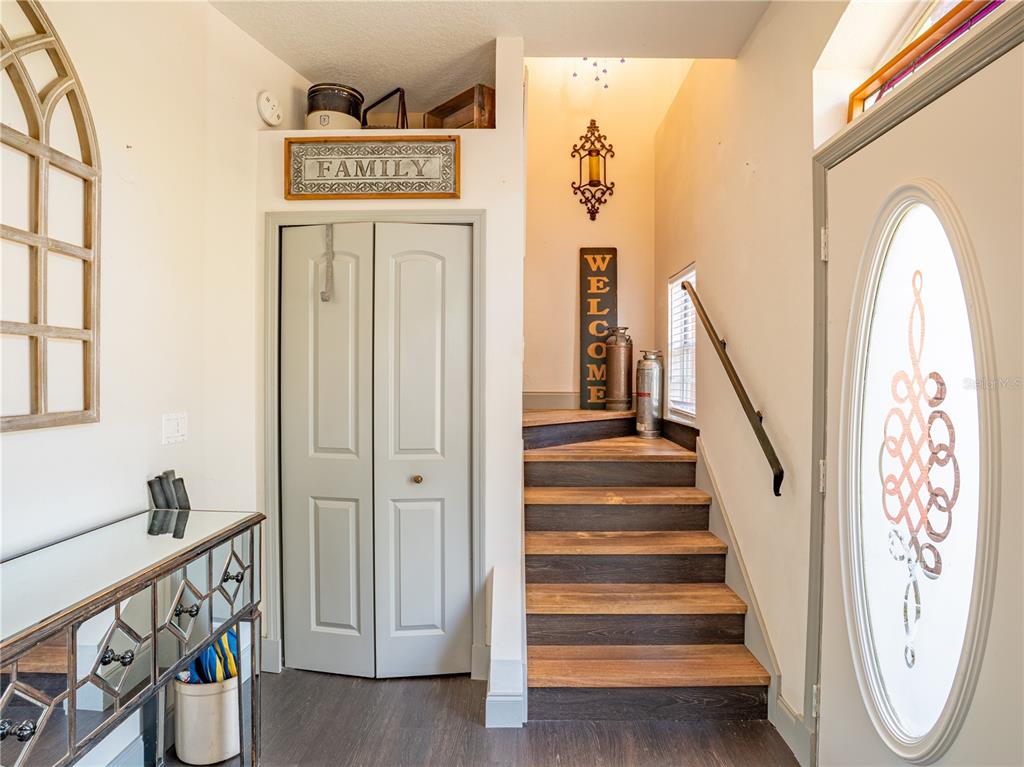 135 West Trade Winds Road Winter Springs, FL 32708 - Photo 5 of 44