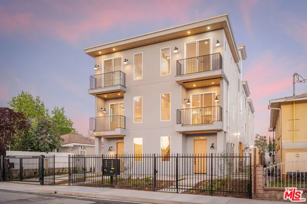 $5,500 | 5246 Auckland Avenue, North Hollywood, CA 91601