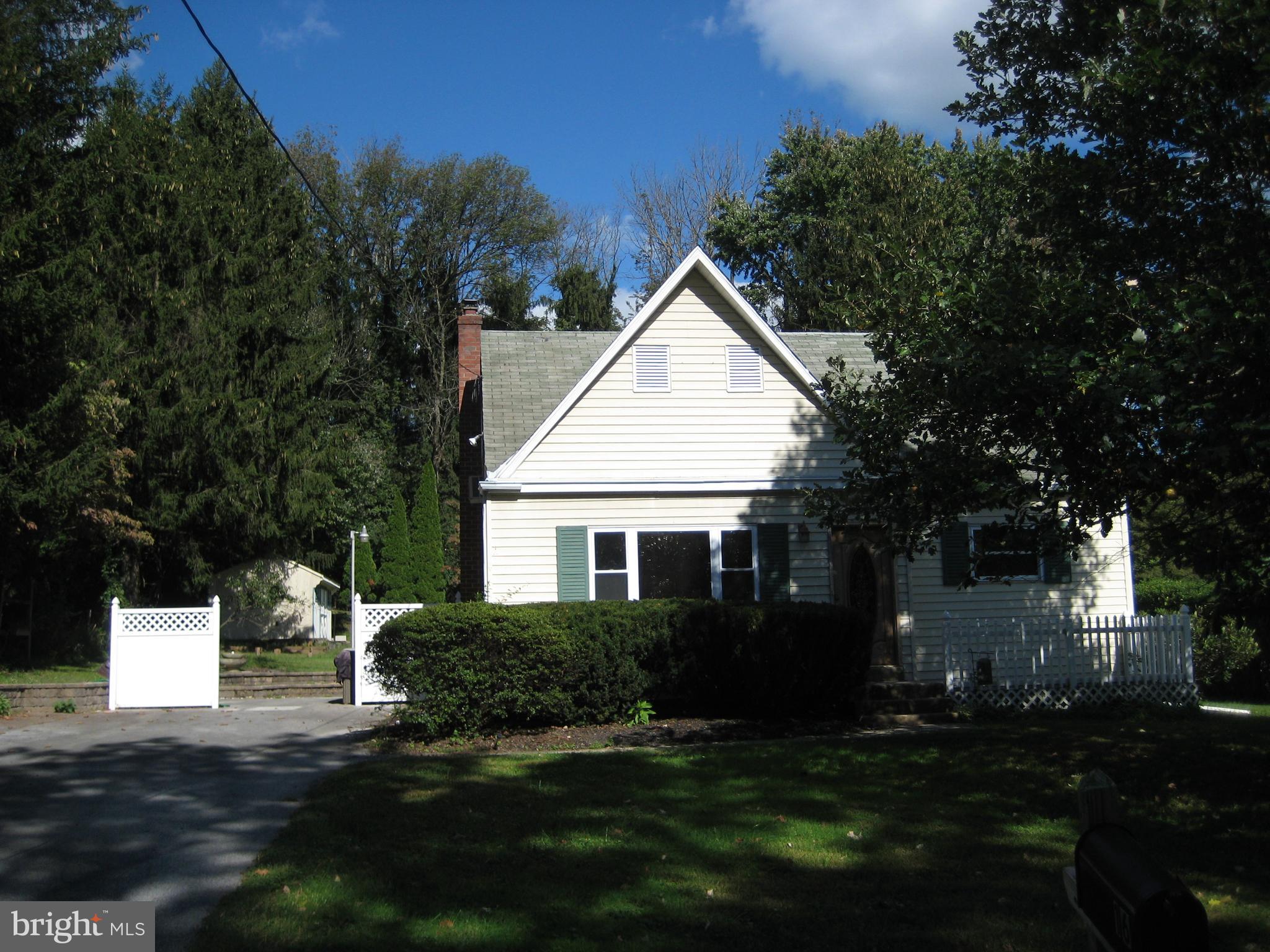 16 Rutgers Drive Exton, PA 19341 - Photo 3 of 15 Gallery Image 3