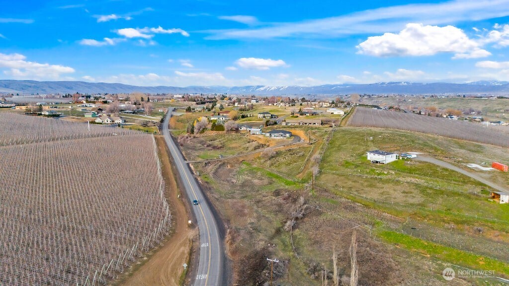 -nka Zier Road Yakima, WA 98908 - Photo 4 of 8