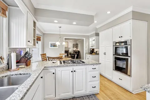 $719,900 | 6510 Woodgate Road, Middleton, WI 53562