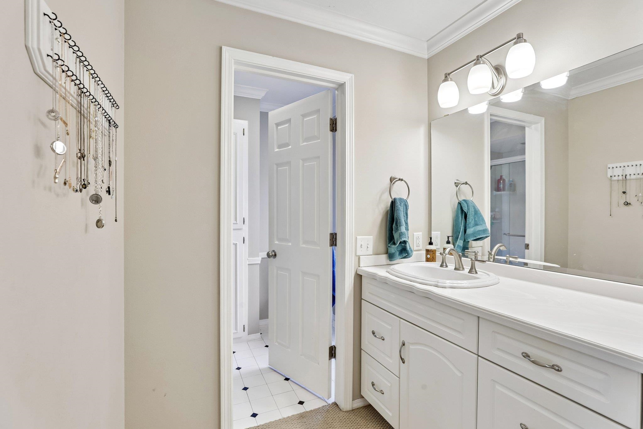 6510 Woodgate Road Middleton, WI 53562 - Photo 29 of 65