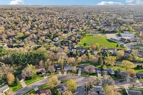 $719,900 | 6510 Woodgate Road, Middleton, WI 53562