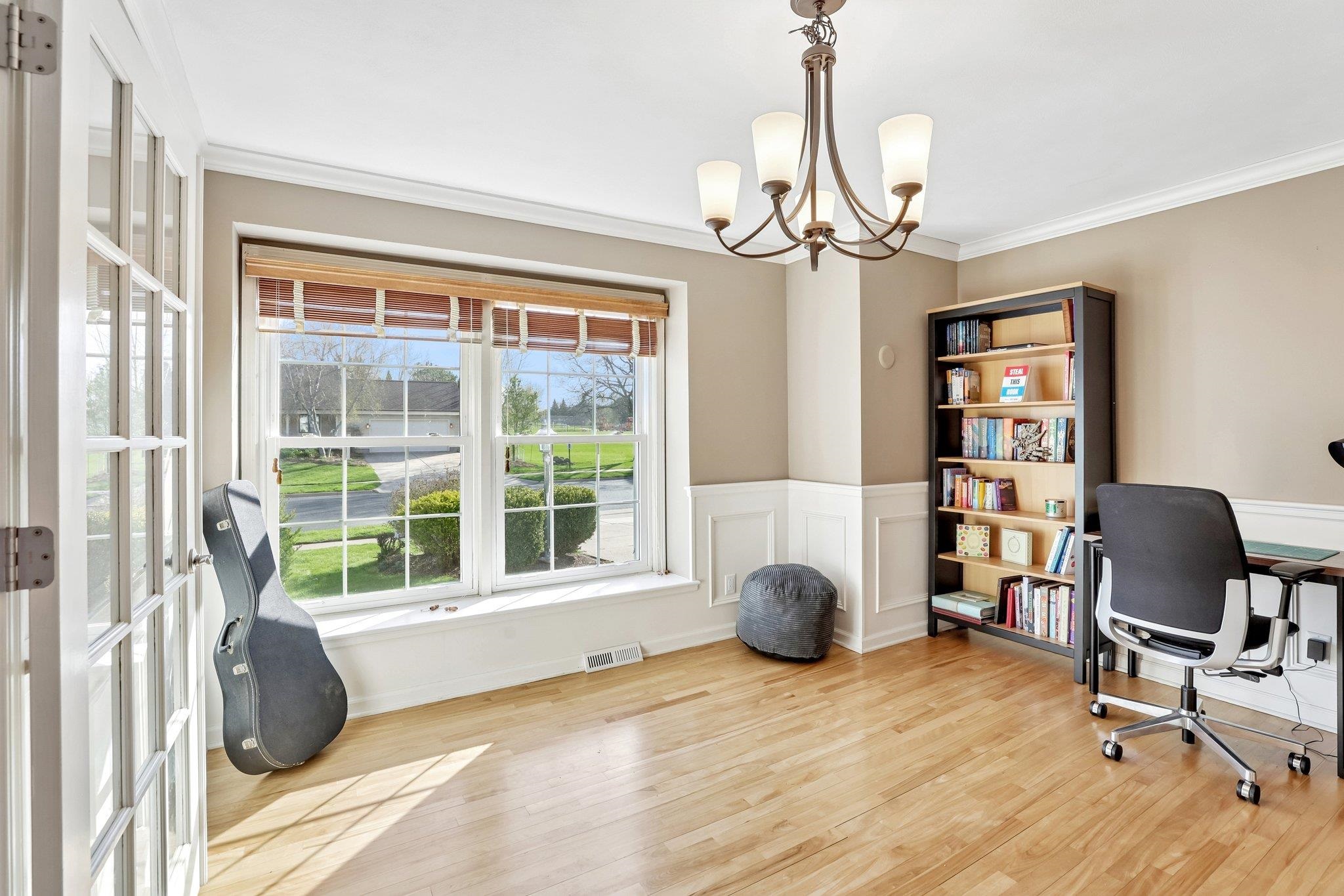 6510 Woodgate Road Middleton, WI 53562 - Photo 6 of 65