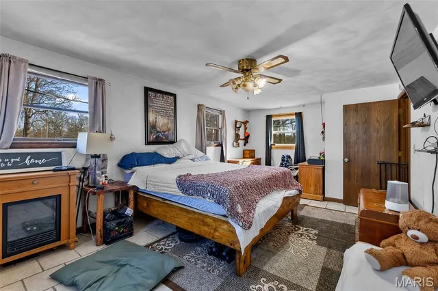 $210,000 | 228 Mohawk Lane, Perryville, MO 63775