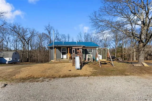 $210,000 | 228 Mohawk Lane, Perryville, MO 63775