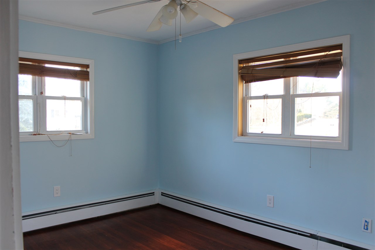340 Ocean Road Portsmouth, NH 03801 - Photo 4 of 40 Gallery Image 4