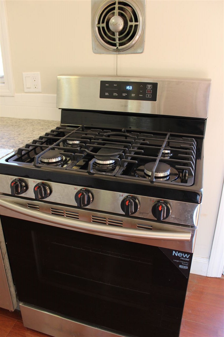340 Ocean Road Portsmouth, NH 03801 - Photo 6 of 40 Gallery Image 6