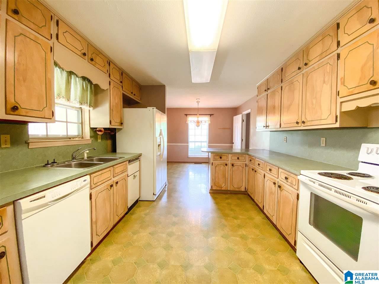 1344 Patton Road Mount Olive, AL 35117 - Photo 15 of 37