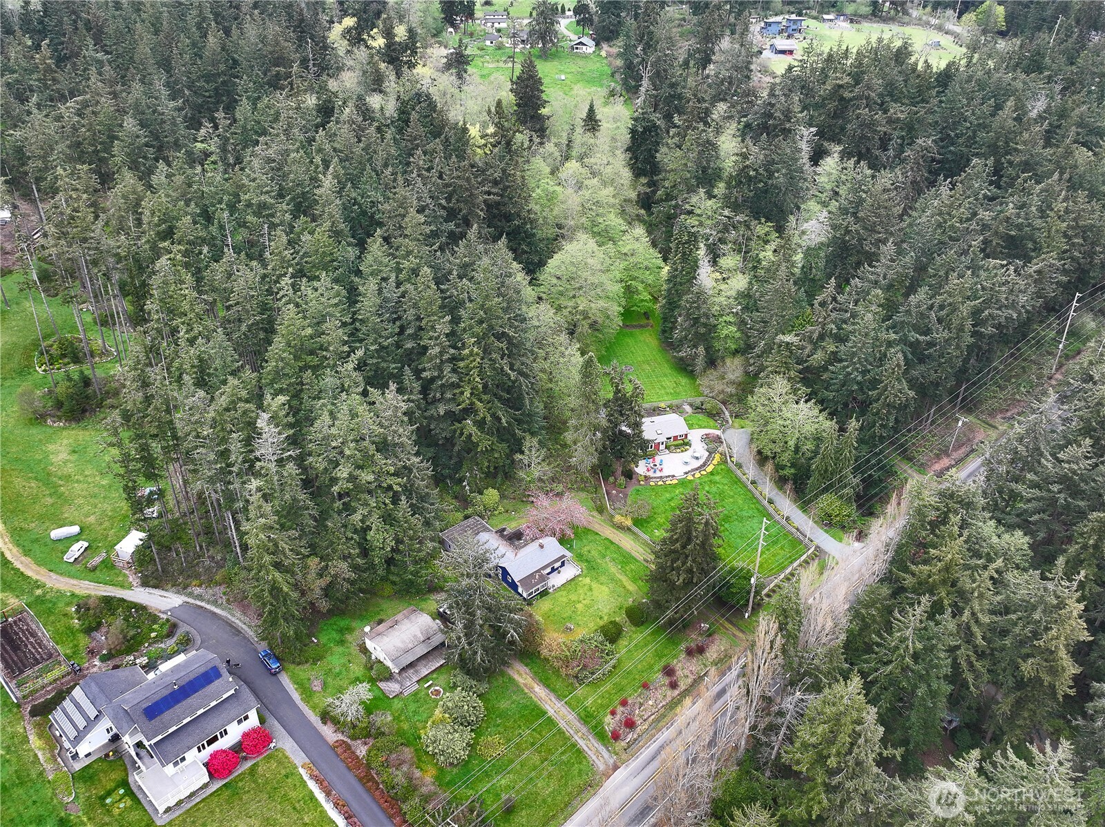 2712 North Bluff Road Greenbank, WA 98253 - Photo 26 of 35 Gallery Image 26