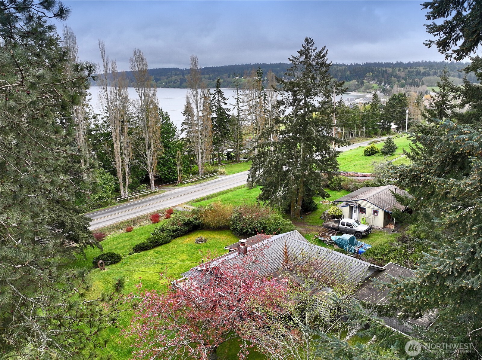 2712 North Bluff Road Greenbank, WA 98253 - Photo 28 of 35 Gallery Image 28