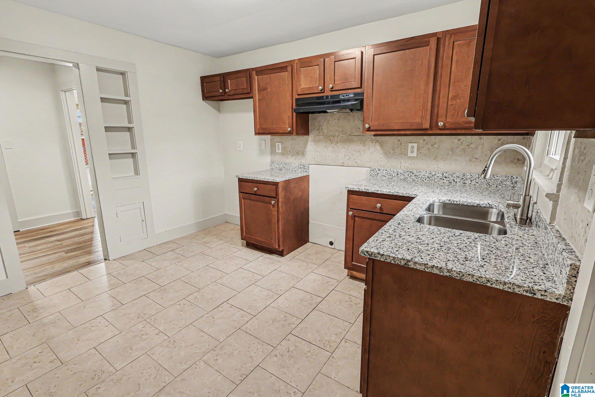 7709 1st Avenue South Birmingham, AL 35206 - Photo 3 of 16