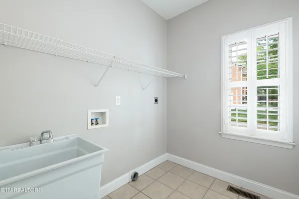 $1,050,000 | 11912 Abners Ridge Drive, Knoxville, TN 37934