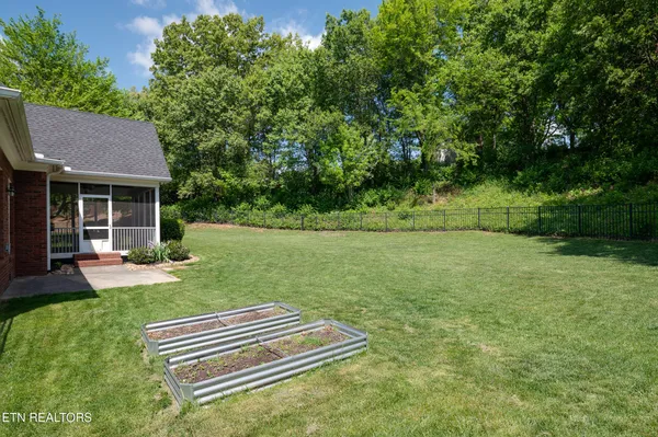 $1,050,000 | 11912 Abners Ridge Drive, Knoxville, TN 37934