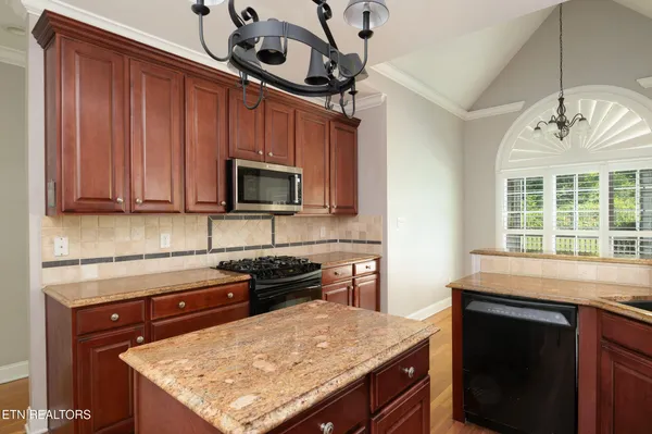 $1,050,000 | 11912 Abners Ridge Drive, Knoxville, TN 37934
