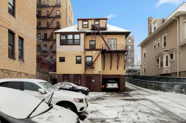 $1,350,000 | 251 Valentine Lane, Yonkers, NY 10705