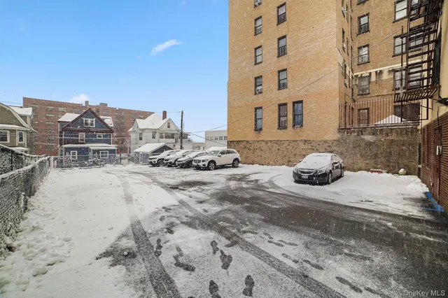 $1,350,000 | 251 Valentine Lane, Yonkers, NY 10705