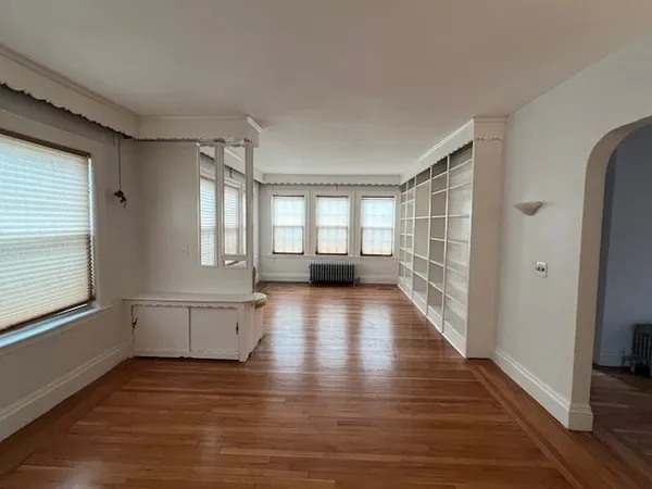$1,200 | 136 Homestead Street, Boston, MA 02121
