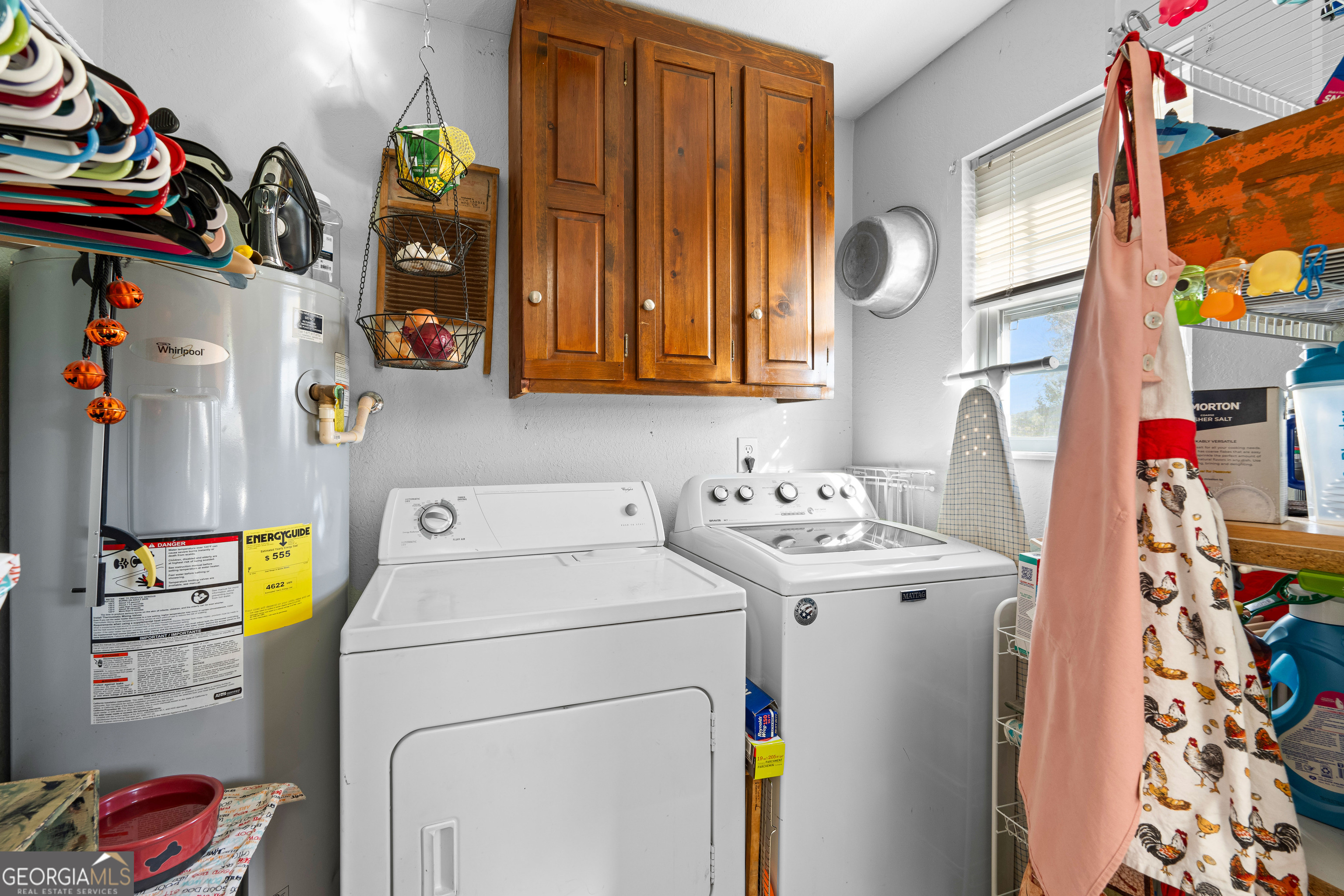 3939 Bevis Road Franklin, GA 30217 - Photo 19 of 40 a utility room with dryer and washer