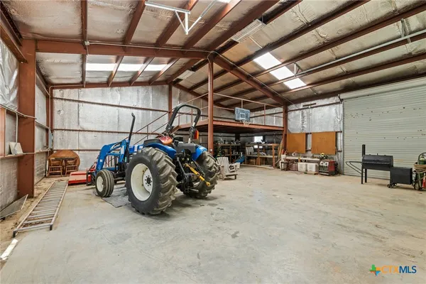 $2,375,000 | 1130 Eastern Oaks, Florence, TX 76527