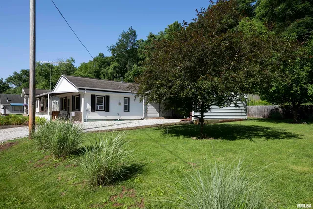 $65,500 | 578 North Hamm Lane, Astoria, IL 61501