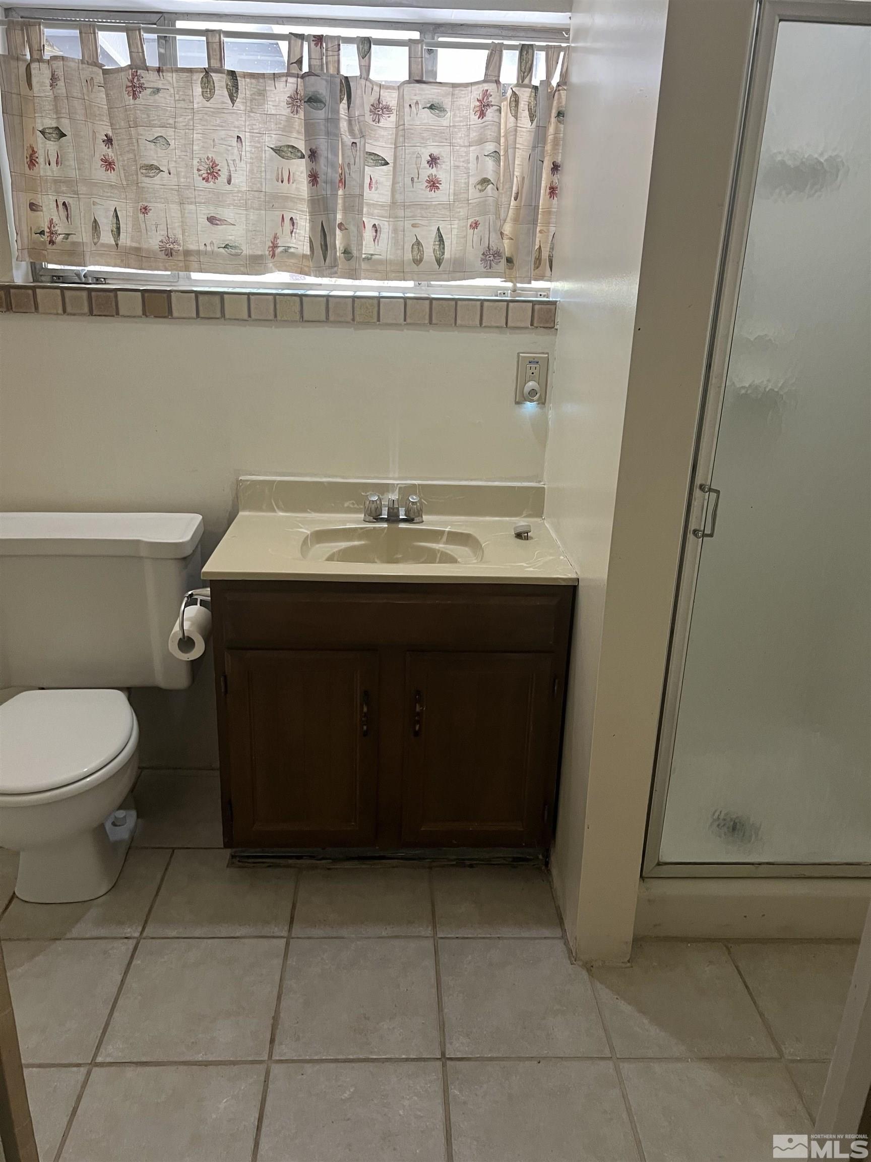 740 Edelweiss Street Reno, NV 89502 - Photo 11 of 13 Photo 11