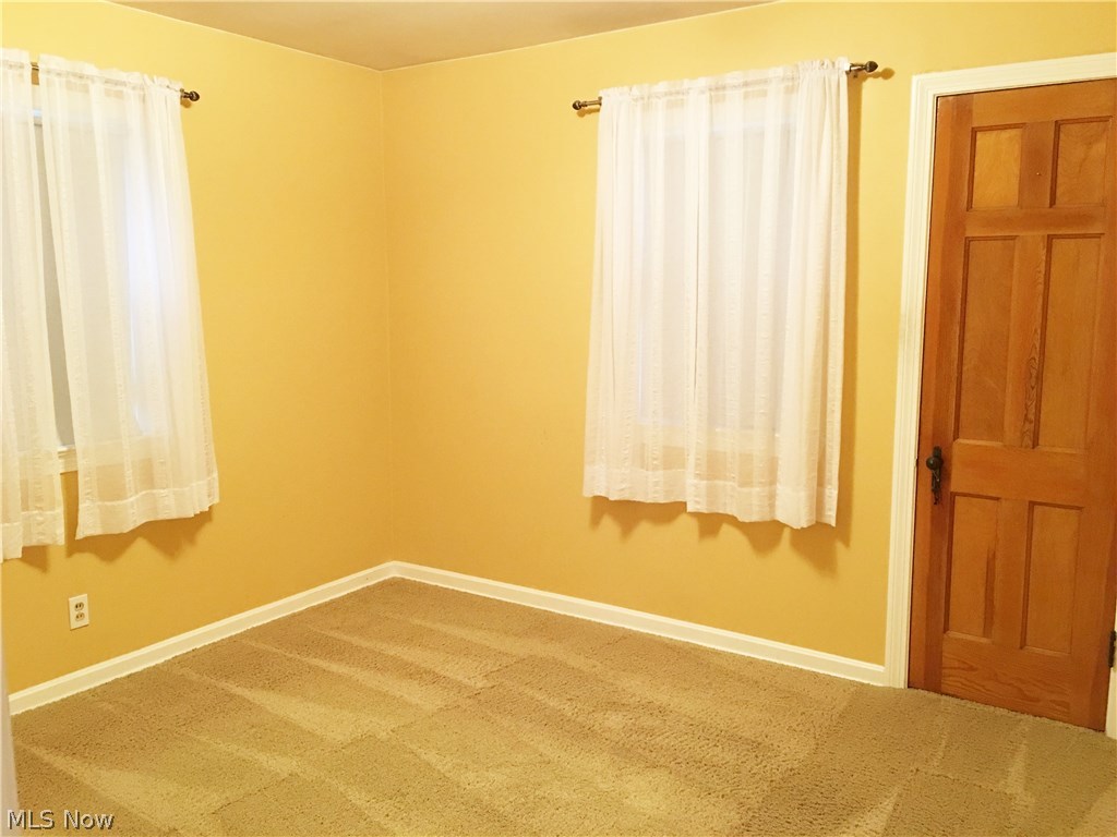 7919 Spring Garden Road Cleveland, OH 44129 - Photo 16 of 25 Bedroom 2 on first floor