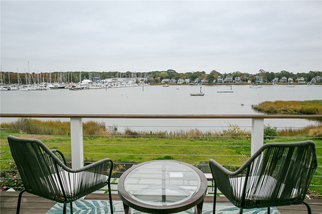 126 Riverside Drive, Unit 1 East Providence, RI 02915 - Photo 3 of 22