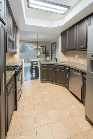 $4,600 | 16706 Tim Lane, Van Nuys, CA 91406