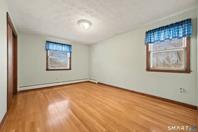 $499,900 | 42 John Marshall Drive, Glastonbury, CT 06033