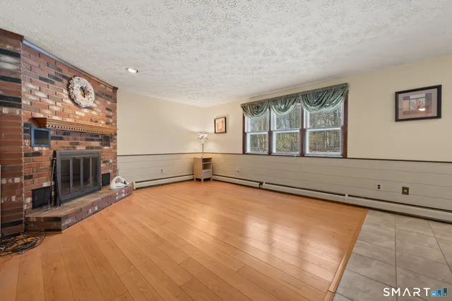 $499,900 | 42 John Marshall Drive, Glastonbury, CT 06033