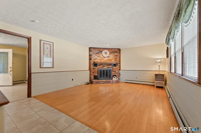 $499,900 | 42 John Marshall Drive, Glastonbury, CT 06033