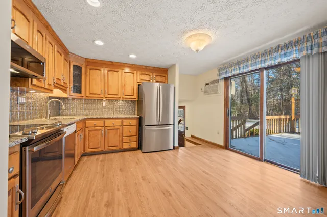 $499,900 | 42 John Marshall Drive, Glastonbury, CT 06033