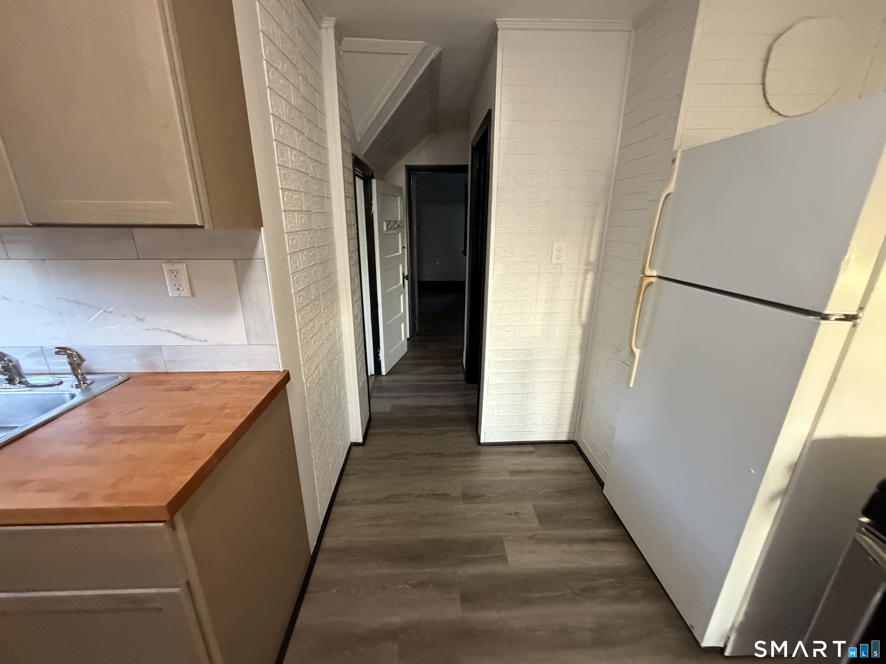 39 Houston Street, Unit 3 New Haven, CT 06513 - Photo 8 of 13